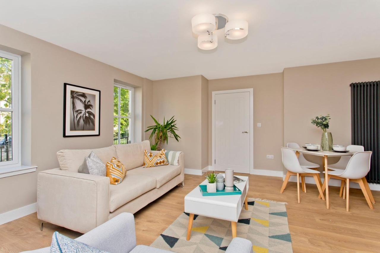 Modern City Centre 2 Bedroom 2 Bathroom Apartments, Main Door Ground With Private Parking Edimburgo Exterior foto